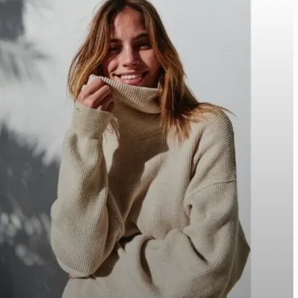 Free People Softly Structured Turtleneck Sweater Rib-Knit Beige Oatmeal XS - Picture 1 of 9